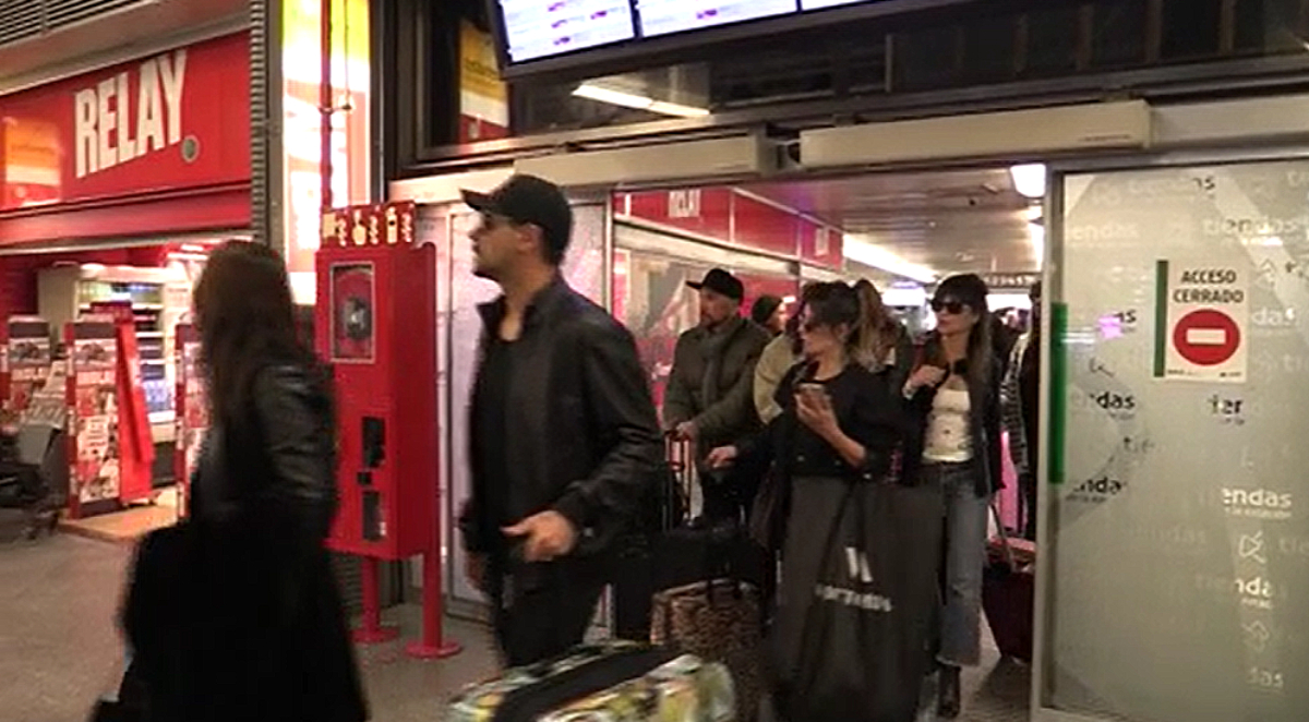 Eduardo, Mónica y Penélope Cruz, en Atocha