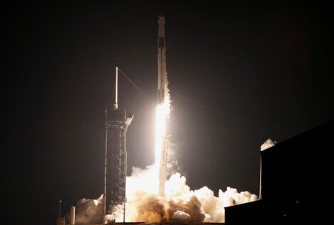 La NASA envía una nave de SpaceX a la Estación Espacial Internacional
