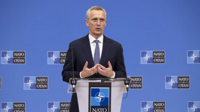 La OTAN retrasa enviar cazas a Ucrania para centrarse en los tanques: «No son urgentes»