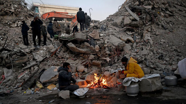 El número de fallecidos en los terremotos de Turquía y Siria aumenta hasta casi 39.000