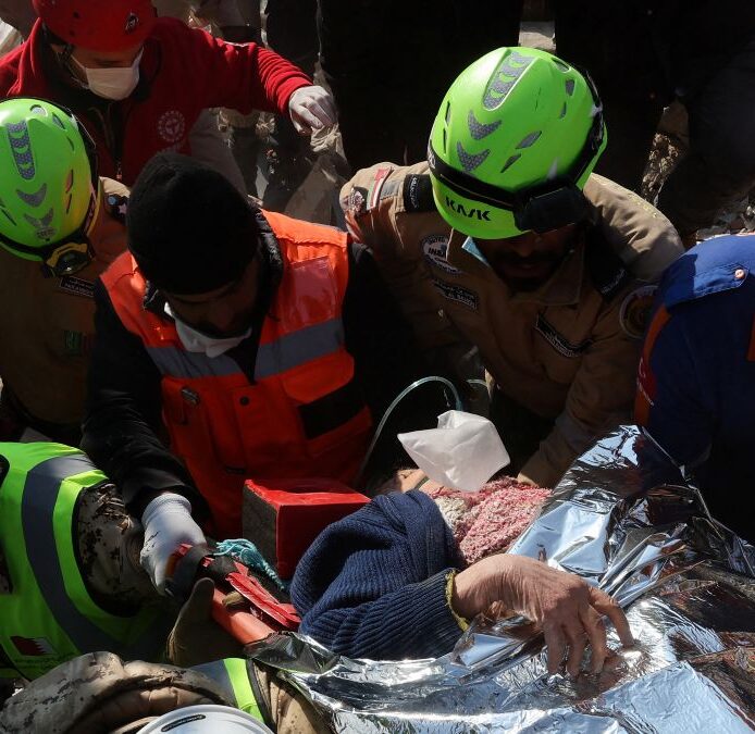 Las autoridades elevan a 36.200 los muertos en los terremotos de Turquía y Siria