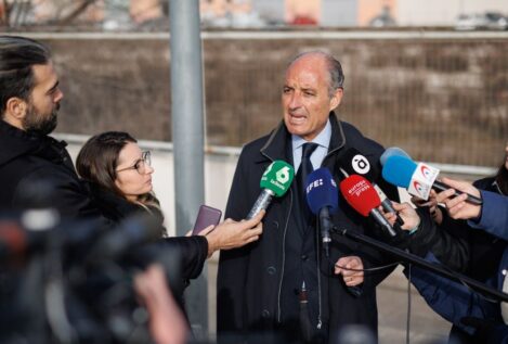 El tribunal de la 'Gürtel' no suspende el juicio a Camps tras las afirmaciones de Villarejo