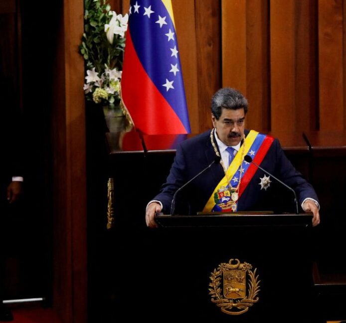 Maduro defiende que una moneda común en todo América Latina «demostraría unidad»