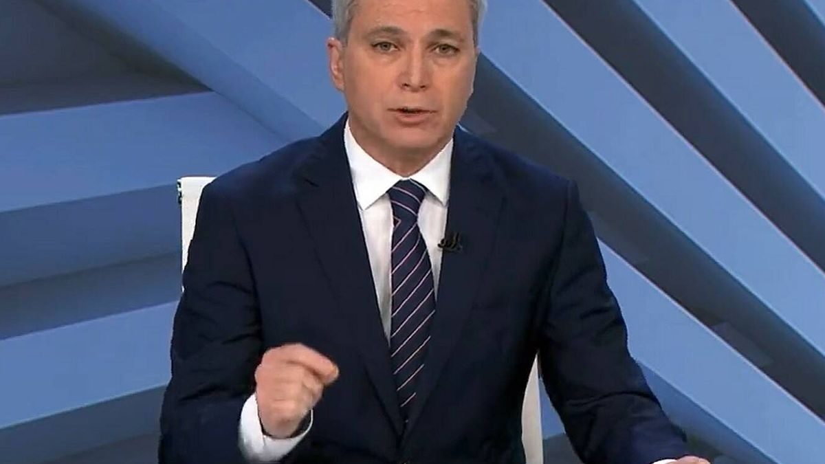 (VÍDEO) A Vicente Vallés le bastan 18 segundos para retratar al Gobierno de coalición: «Ha demostrado ser peculiar»
