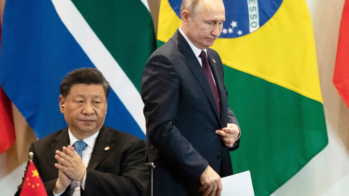 Un año de guerra: los expertos coinciden en que gana China y pierde Rusia