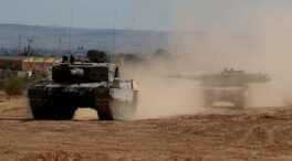 Robles confirma el envío de cuatro Leopard más a Ucrania y otro lote más de blindados