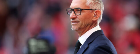 Lío en la BBC tras despedir a Gary Lineker por comparar la política de Sunak con la de los nazis