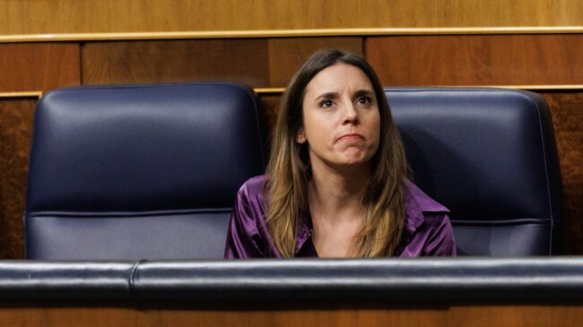 Amenaza de motín en Podemos: Montero impide a sus dirigentes ir a los actos de Díaz