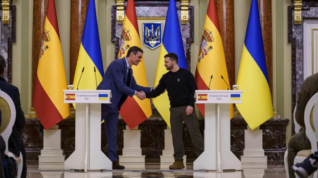 El 82% de los españoles está a favor de dar apoyo financiero a Ucrania