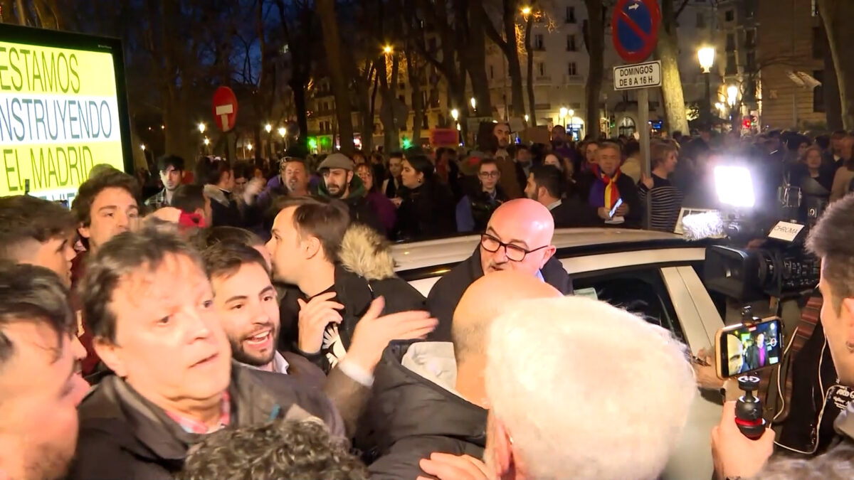 Nuevas Generaciones del PP protagonizan enfrentamientos con otros manifestantes en el 8M