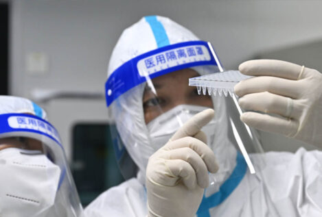 La OMS acusa a China de ocultar datos sobre el origen de la pandemia de covid-19
