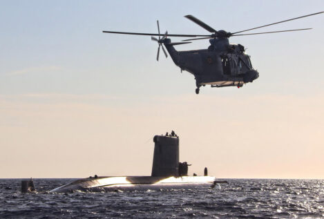 Defensa subasta el submarino 'Mistral' por 136.000 euros «para desguace y chatarra»