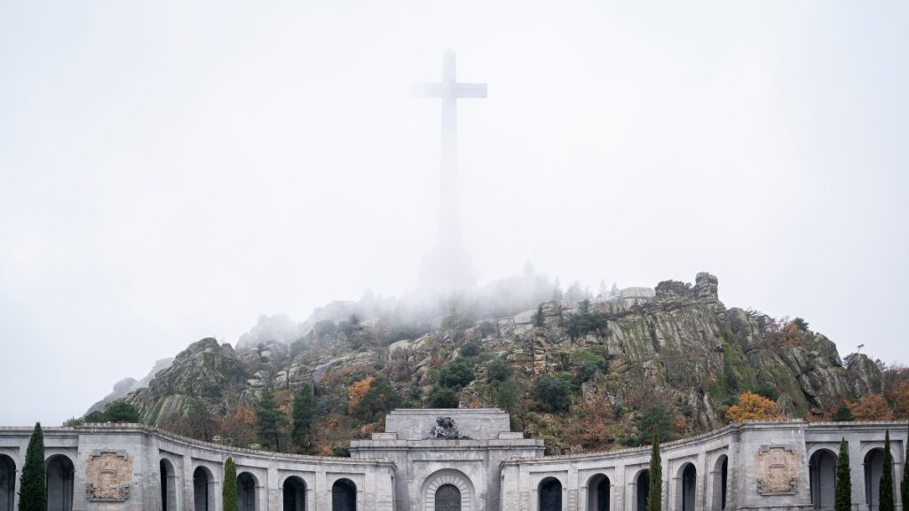 Los monumentos del franquismo bajo el punto de mira de la 'ley de memoria' del Gobierno