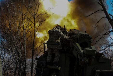 Ucrania afirma que Rusia está perdiendo 500 efectivos al día en el asedio a Bajmut