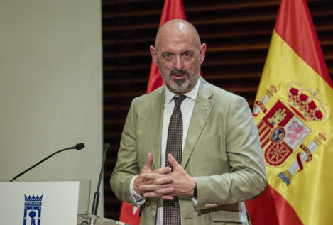 Joaquín Goyache, reelegido rector de la Complutense en unas polémicas elecciones