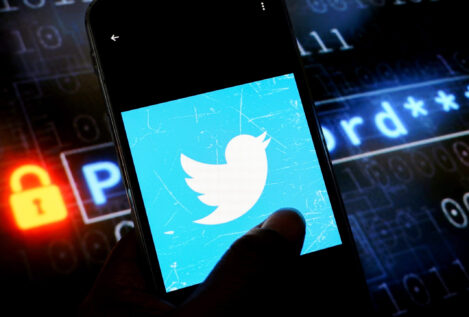 Twitter sufre la caída de sus servicios por problemas al implementar «un cambio interno»