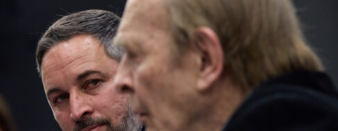 Vox se conforma con que la moción no afecte negativamente a sus expectativas para el 28-M