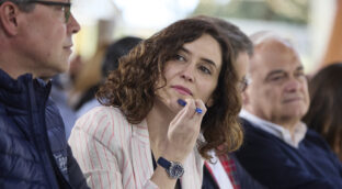 Ayuso busca el voto de casi un millón de hispanos de cara a las elecciones de mayo