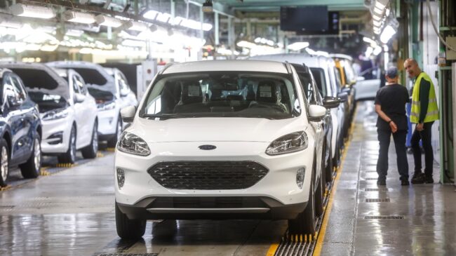 Ford España comunica a los trabajadores de la planta de Valencia la apertura de un ERE