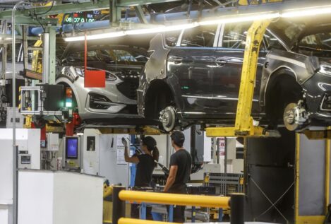 El ERE de Ford se concentrará en la planta de vehículos y afectará a unos 960 empleados