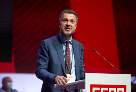 El líder sindicalista internacional Luca Visentini es destituido por el escándalo del 'Qatargate'