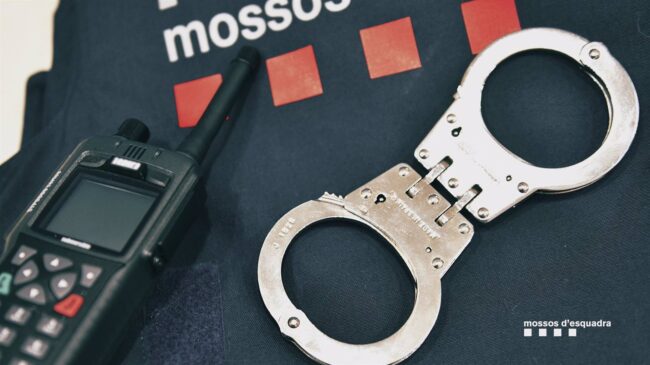Detenido por un profesor, Mosso, tras intentar robar portátiles en la Universidad de Barcelona