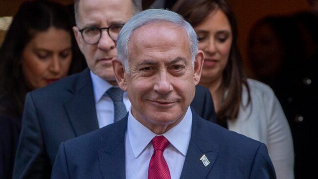 Netanyahu acuerda retrasar su polémica reforma judicial en plena espiral de protestas