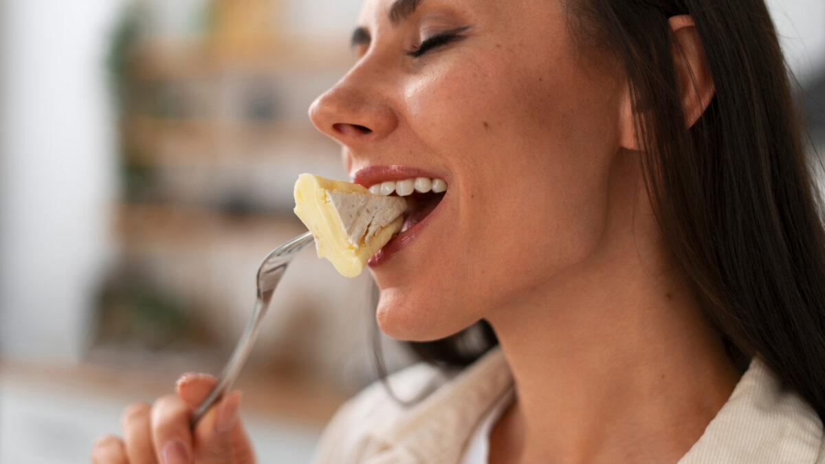 Cómo adelgazar al masticar despacio o por qué la forma de comer puede hacer perder peso