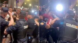 Enfrentamiento en Madrid entre la Policía y jugadores de la selección de fútbol de Perú