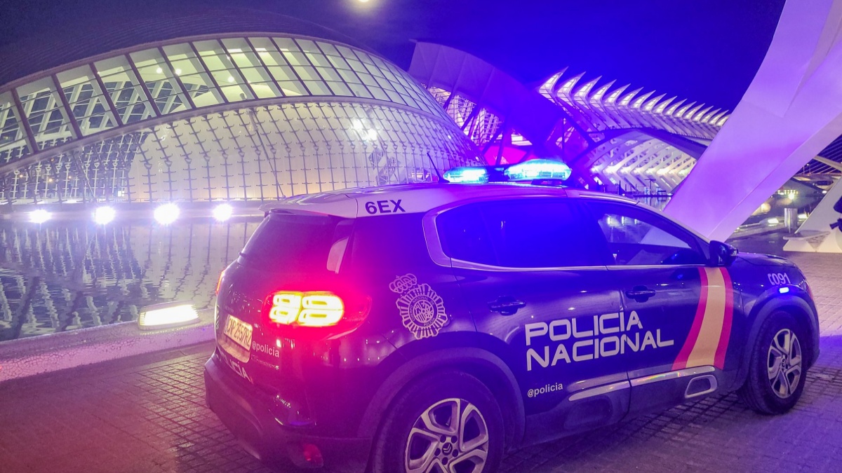 Detenidos una veintena de jóvenes en Valencia que quedaban para cometer actos delictivos