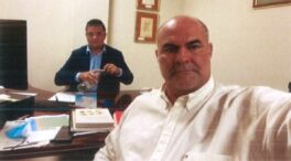 El mediador acusa al presidente socialista del Cabildo de Tenerife de cobrar comisiones