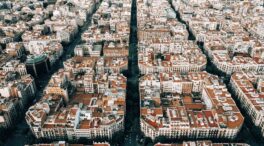 El exarquitecto jefe de Barcelona se querella contra Ada Colau por las 'superislas'