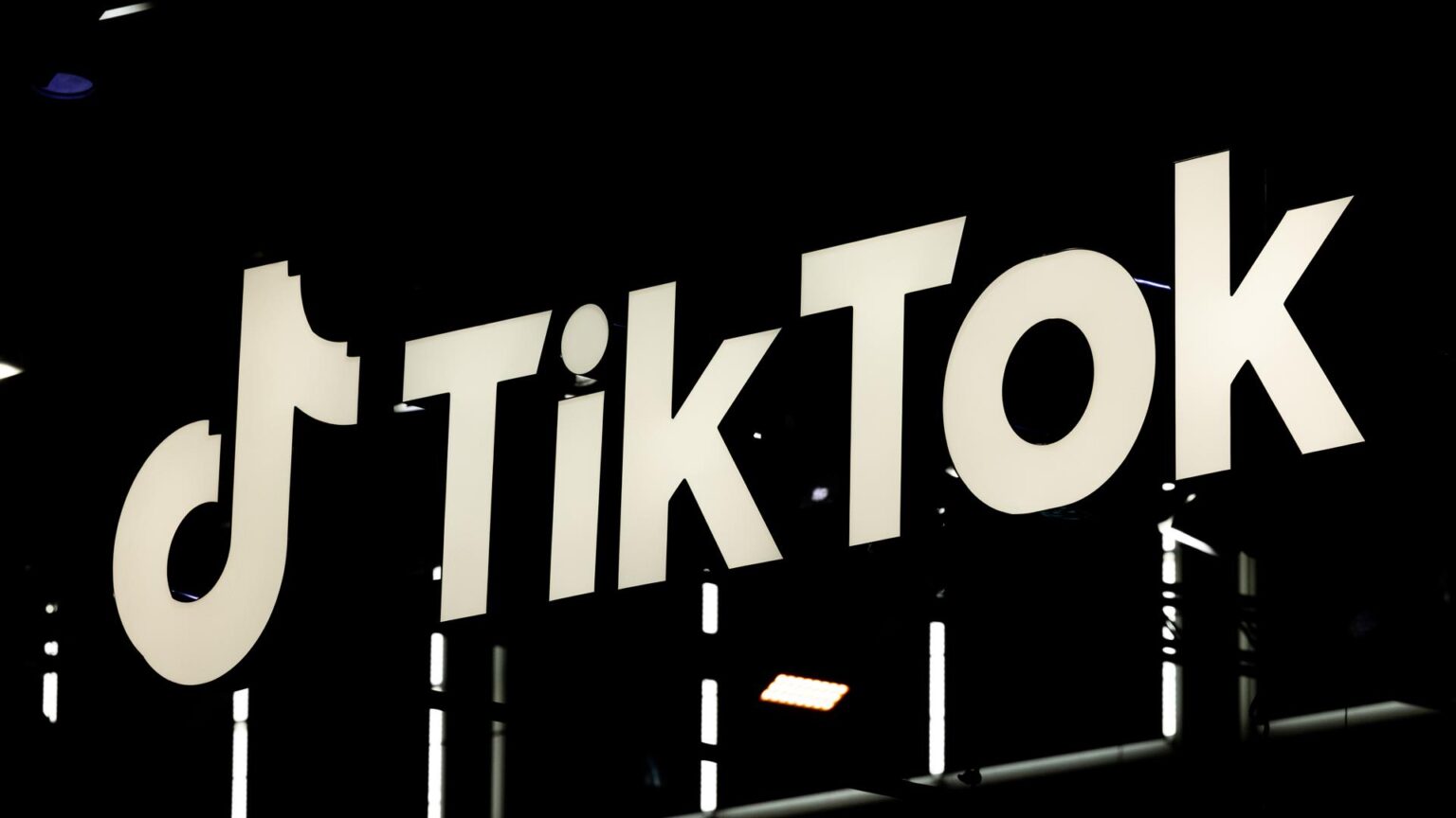 EEUU amenaza con prohibir Tik Tok si la empresa china ByteDance no distribuye sus acciones
