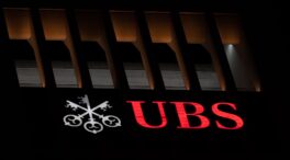 Moody's y S&P rebajan a negativa la perspectiva del rating de UBS tras comprar Credit Suisse