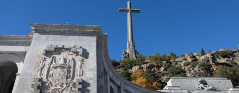 Víctimas del franquismo afean al Gobierno que lance una web sin iniciar las exhumaciones