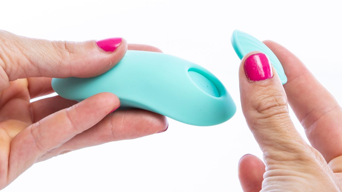 Vibradores imantados los juguetes sexuales más cómodos para usar en pareja y a distancia imagen