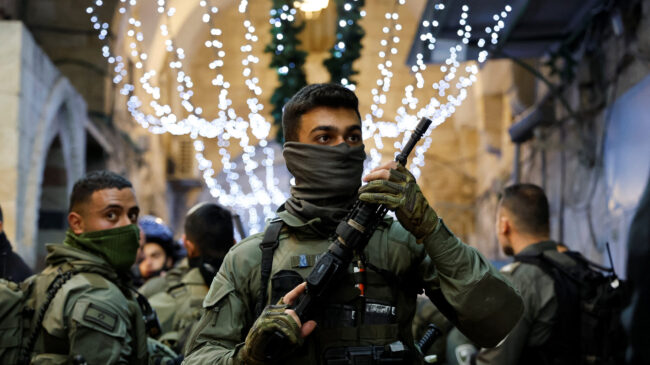 El Ejército de Israel irrumpe por segunda vez en la mezquita de Al Aqsa