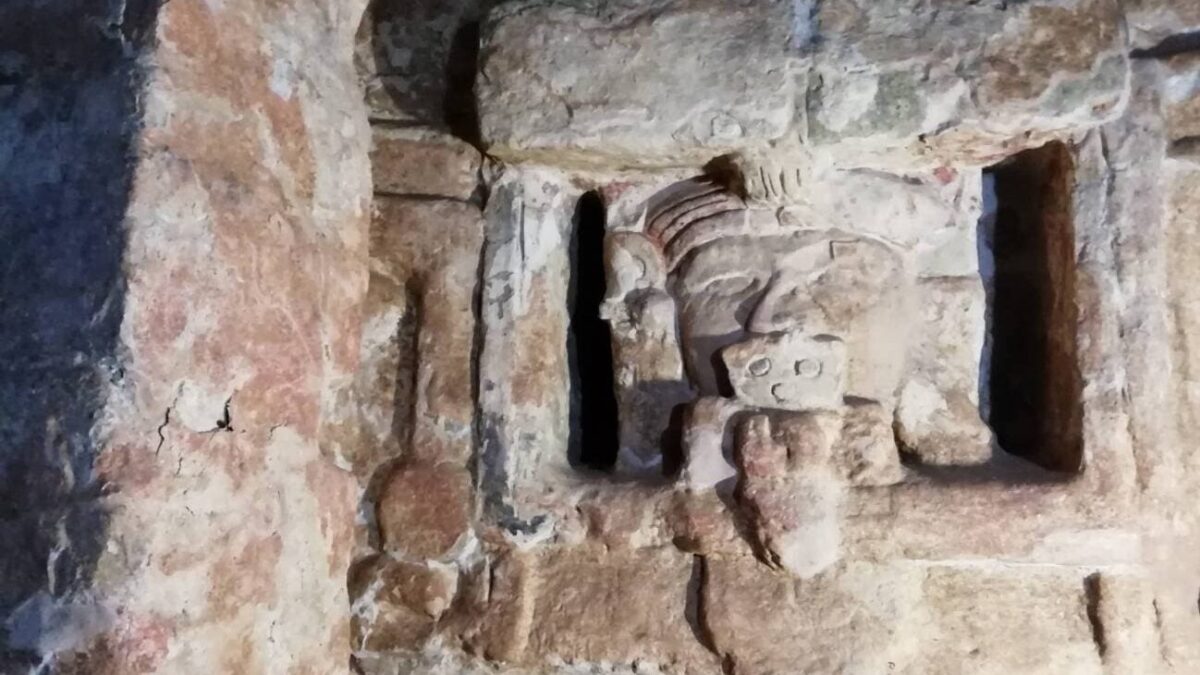 Científicos españoles desvelan el secreto de las resistentes construcciones mayas