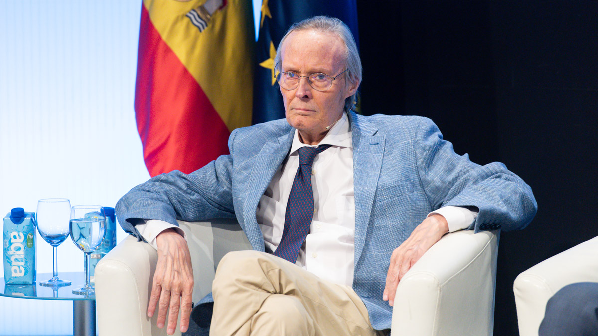 Feijóo destaca la profesionalidad de Josep Piqué y Sánchez su disposición para el diálogo