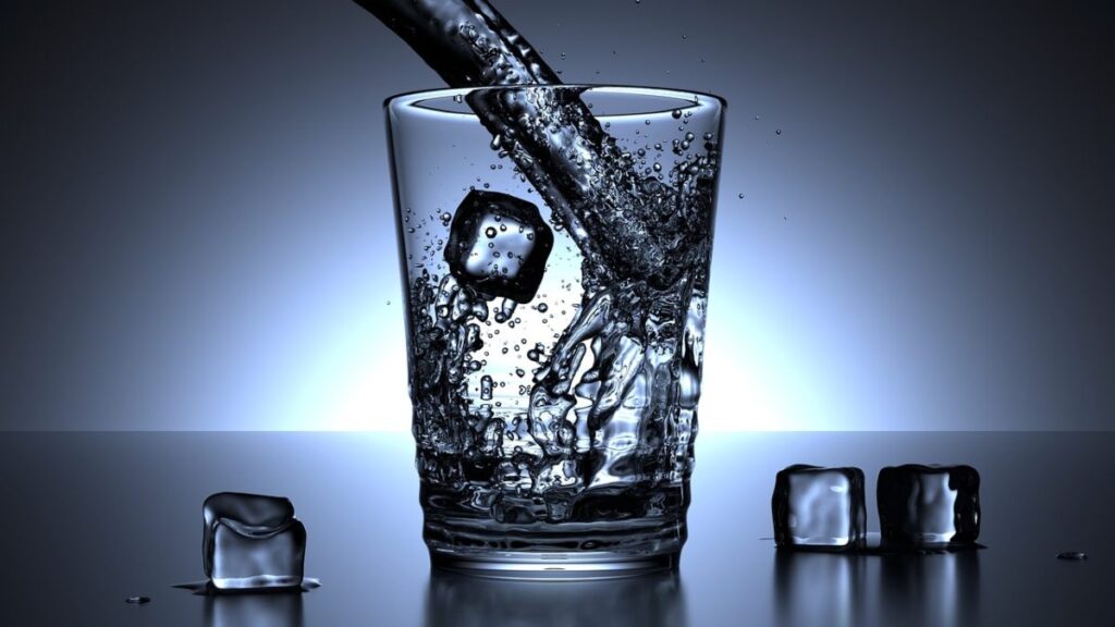 Un saludable vaso de agua. 