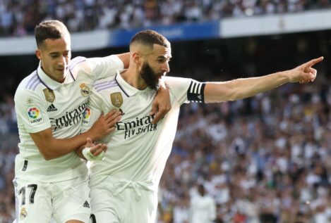 El Real Madrid arrolla al Almería con un triplete de Benzema