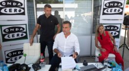 Carlos Alsina entrevistará a Pedro Sánchez en 'Onda Cero' tras cuatro años de intentos fallidos