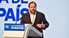 Las elecciones generales aplazan el relevo de Núñez al frente del PP de Castilla-La Mancha