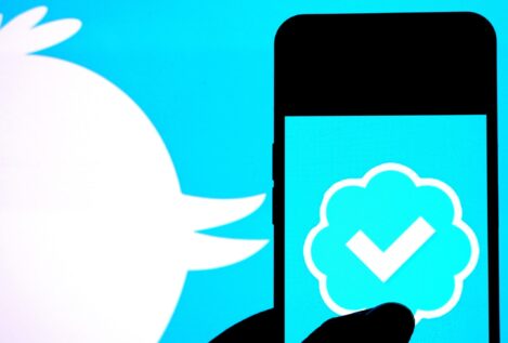 Twitter retira las marcas de verificación azules a las cuentas que no han pagado