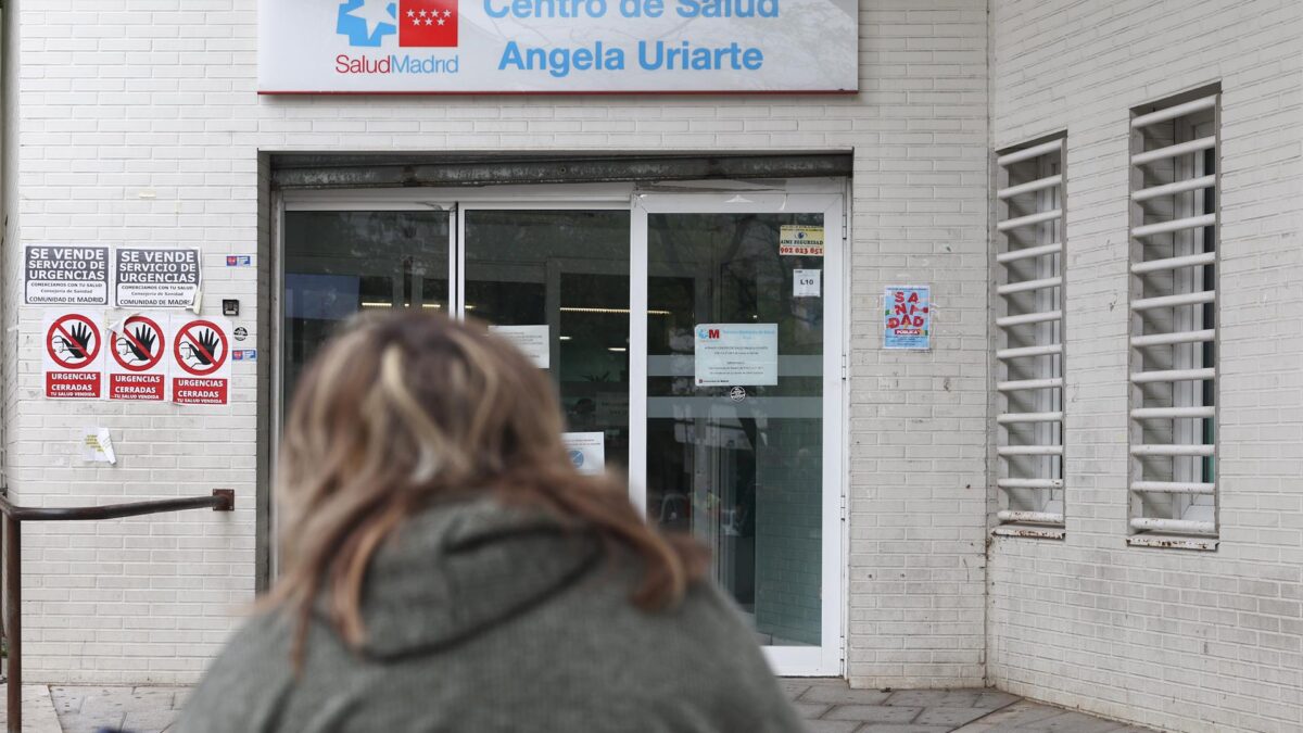 Los trabajadores no tendrán que entregar a la empresa la baja médica desde este sábado