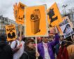 Al menos 20 detenidos en París por las protestas contra la reforma de las pensiones
