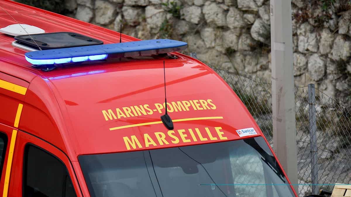 Nueve personas, desaparecidas en Marsella por la caída de un edificio tras una explosión