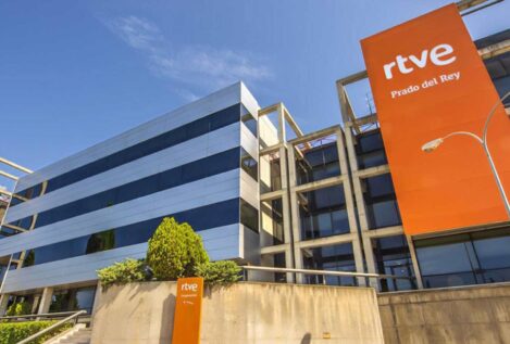 RTVE pide a Twitter que retire de sus cuentas la etiqueta 'Medio financiado por el Gobierno'