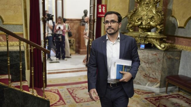 Garzón cree que la visita del rey emérito hace «daño» a la imagen España y a la Casa Real