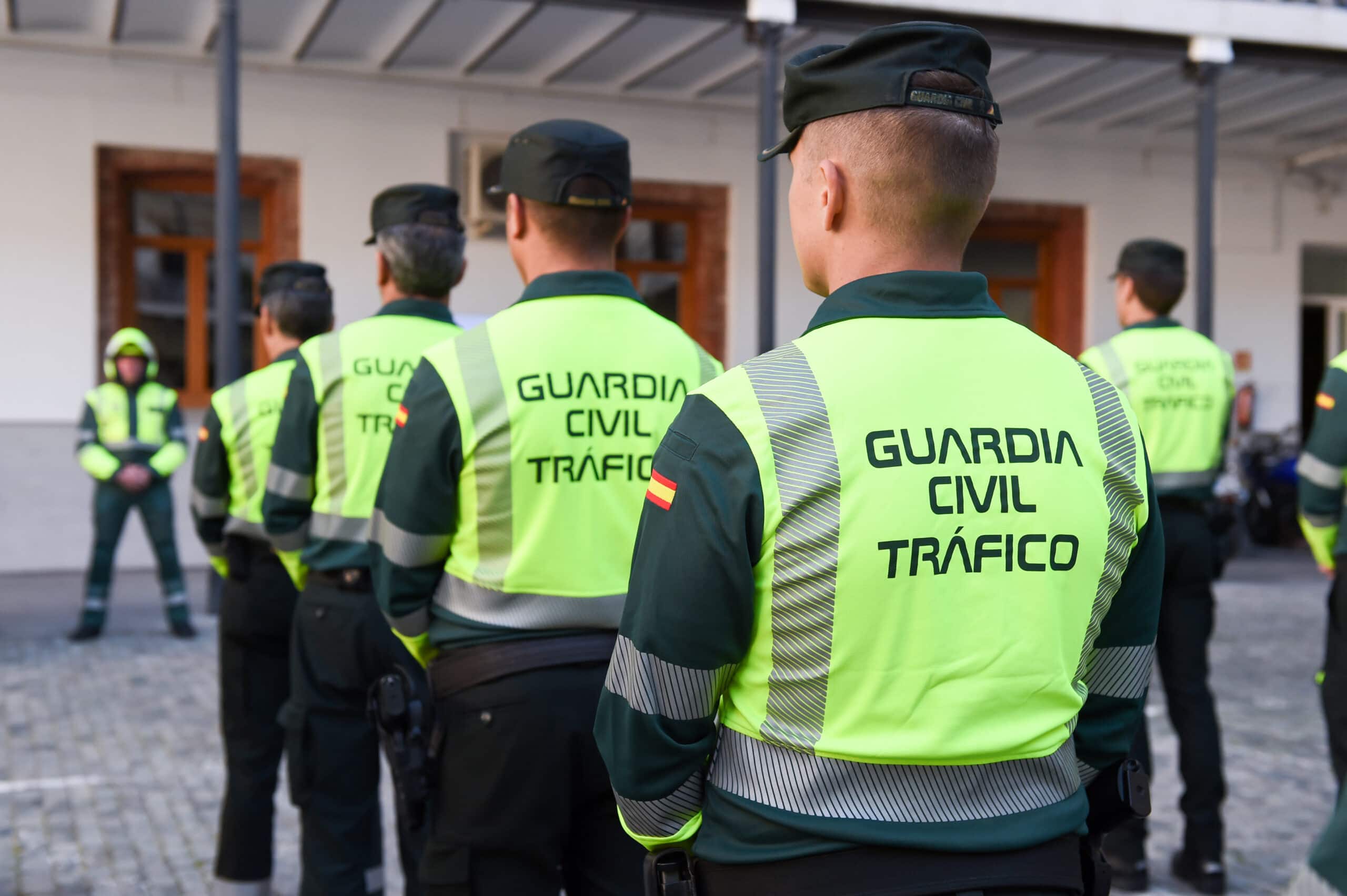Un error del Gobierno podría evitar el traspaso de las competencias de Tráfico a Navarra